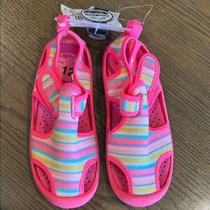 NEW OshKosh B'gosh Kids Rainbow Striped Water Sandals Kids Size 12
